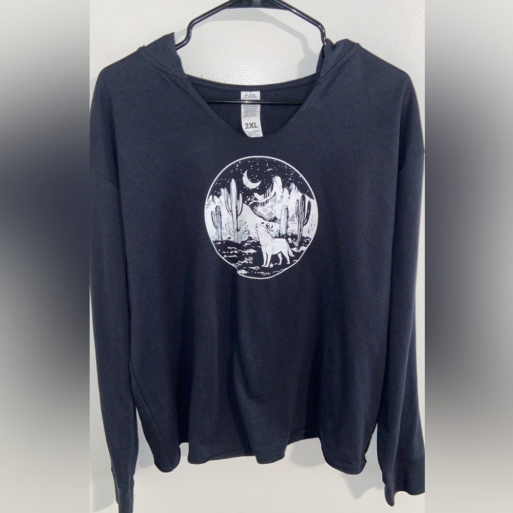 Black 2XL graphic hoodie
